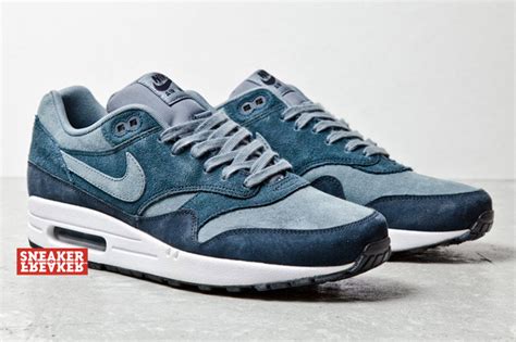 nike air max 1 blauw suede|Blue Air Max 1 .